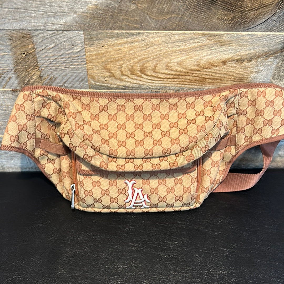 Gucci GG LA MLB Belt Bag