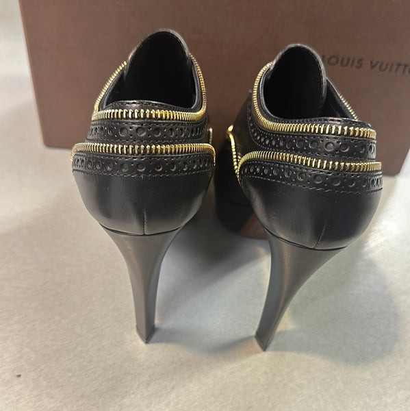 Louis Vuitton Platform Lace Up Tomboy heel