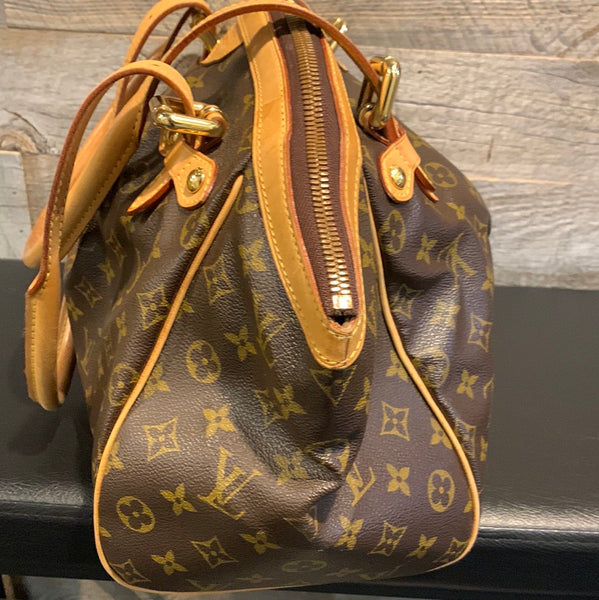 Louis Vuitton Tivoli GM Shoulder Bag