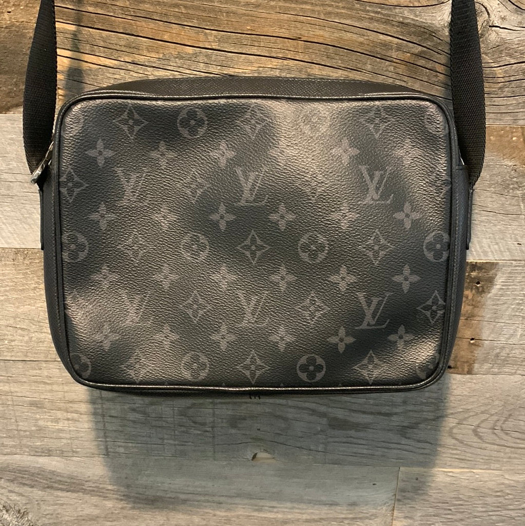 Louis Vuitton Monogram Eclipse Taiga Messenger Bag – Uptown