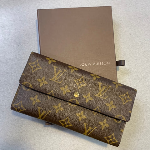 Louis Vuitton Montaigne Epi Pochette Bag – Uptown Cheapskate Torrance