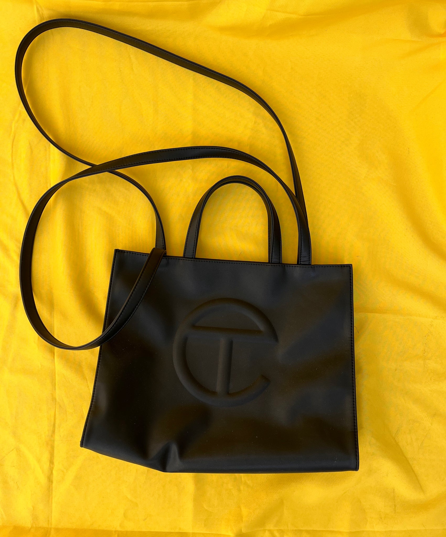Telfar Medium Black Shopping Bag – Uptown Cheapskate Torrance