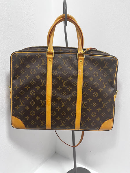 Louis Vuitton Porte Business Bag